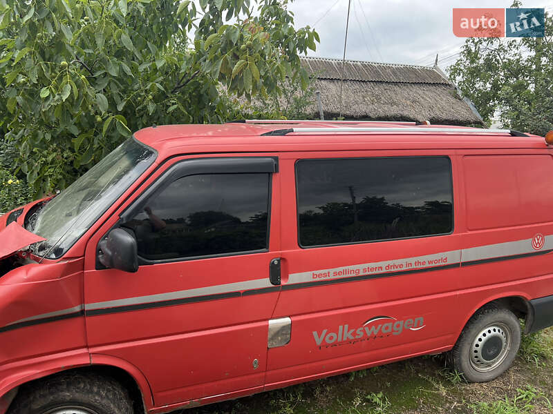 Минивэн Volkswagen Transporter 2001 в Беляевке