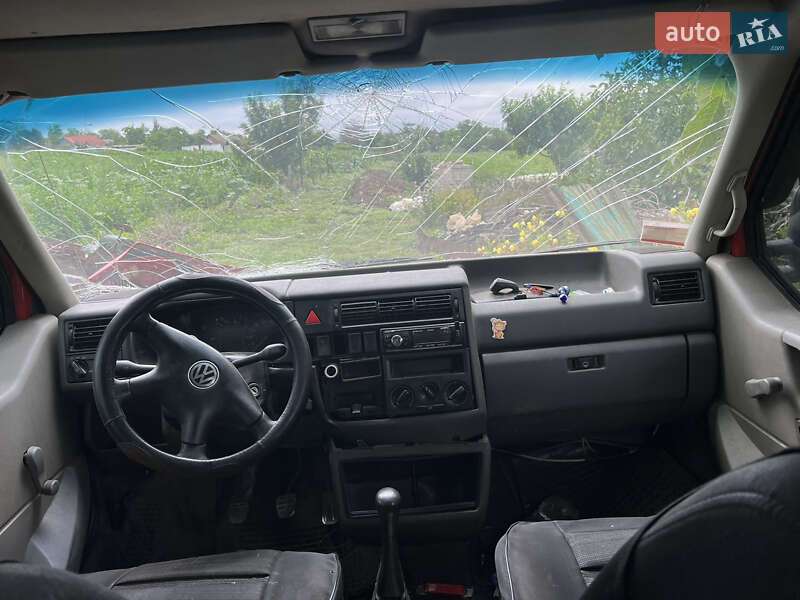 Минивэн Volkswagen Transporter 2001 в Беляевке