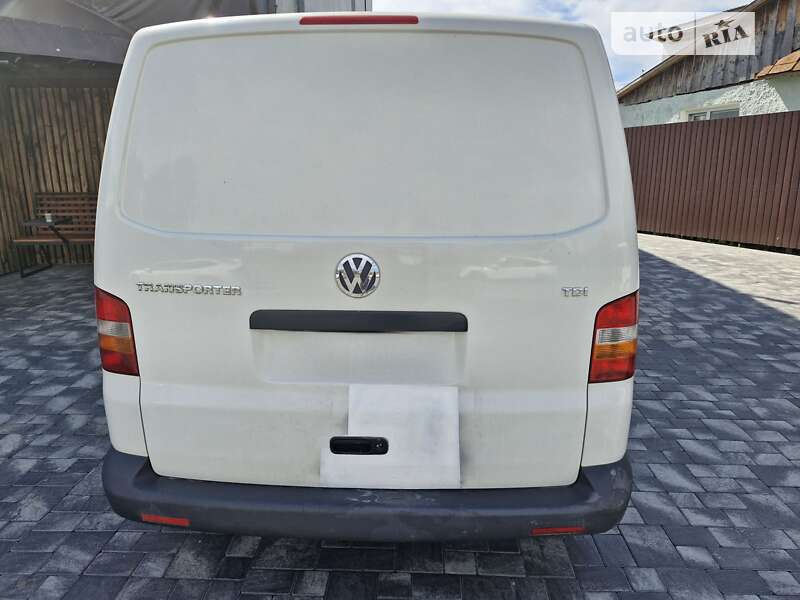 Мінівен Volkswagen Transporter 2004 в Рівному