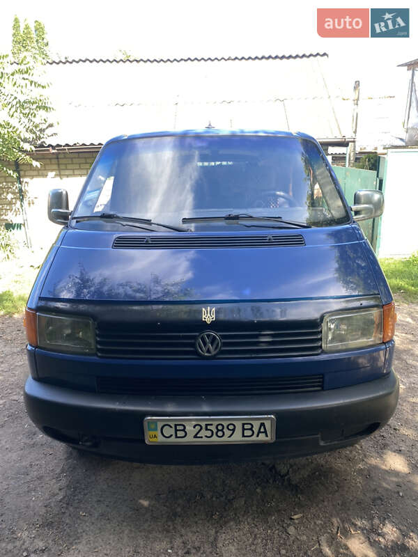 Минивэн Volkswagen Transporter 1996 в Чернигове