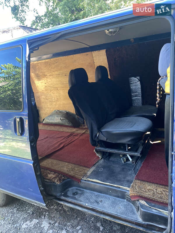 Минивэн Volkswagen Transporter 1996 в Чернигове