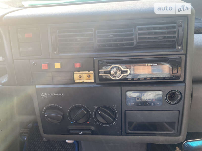 Грузовой фургон Volkswagen Transporter 1997 в Ржищеве фото 11 Грузовой фургон Volkswagen Transporter 1997 в Ржищеве