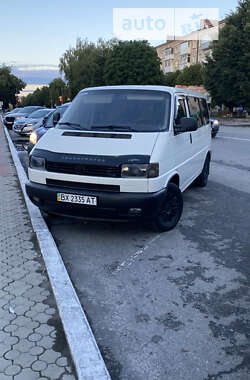 Мінівен Volkswagen Transporter 2001 в Волочиську