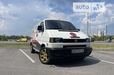 Минивэн Volkswagen Transporter 2003 в Виннице