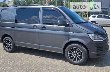 Мінівен Volkswagen Transporter 2015 в Кропивницькому