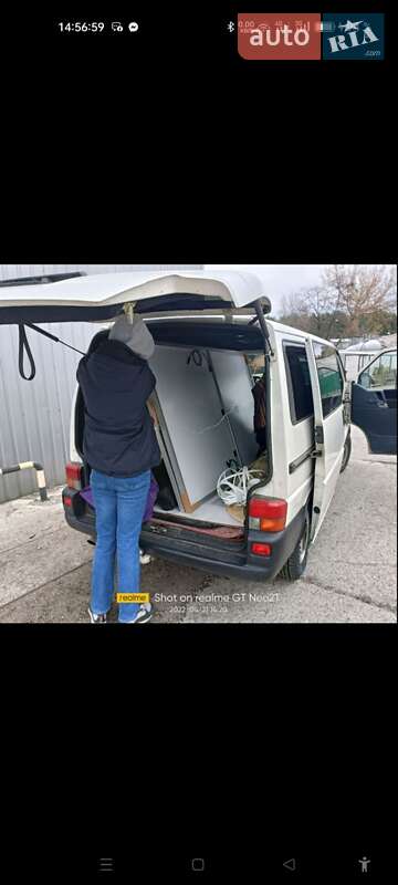 Грузопассажирский фургон Volkswagen Transporter 2003 в Киеве