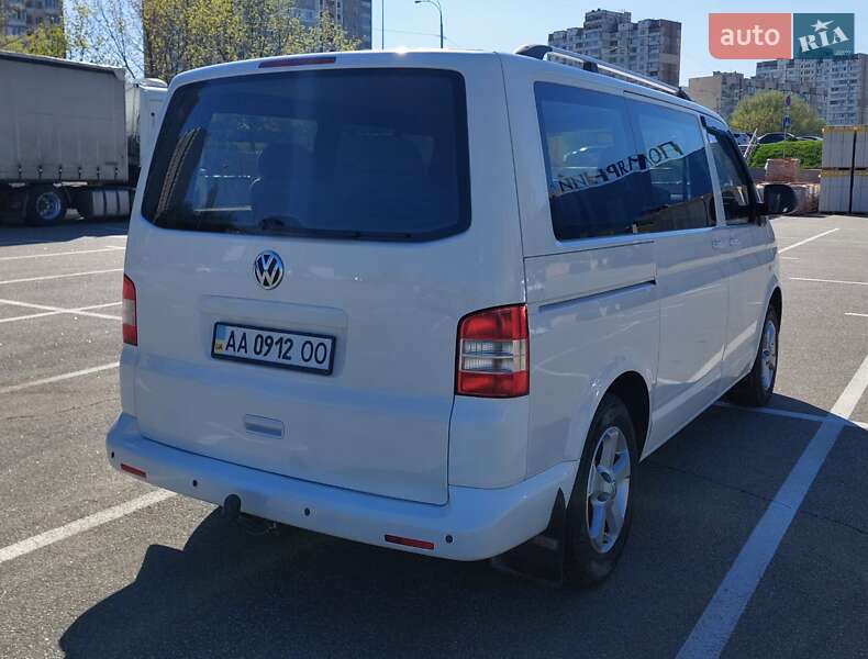 Минивэн Volkswagen Transporter 2010 в Киеве
