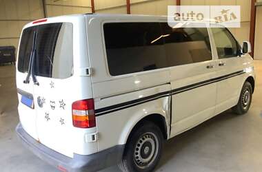 Минивэн Volkswagen Transporter 2005 в Млинове