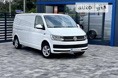 Грузовой фургон Volkswagen Transporter 2017 в Ровно