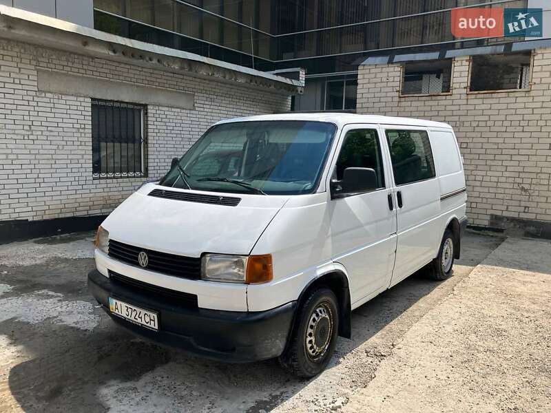 Минивэн Volkswagen Transporter 2002 в 