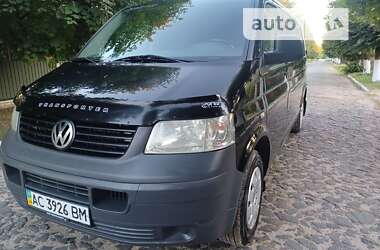 Грузовой фургон Volkswagen Transporter 2009 в Старой Выжевке