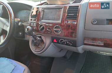 Минивэн Volkswagen Transporter 2009 в 