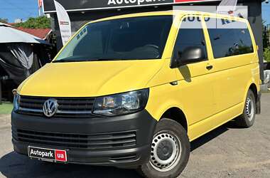 Минивэн Volkswagen Transporter 2016 в Виннице