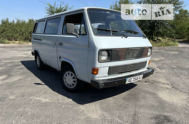 Минивэн Volkswagen Transporter 1982 в Кривом Роге