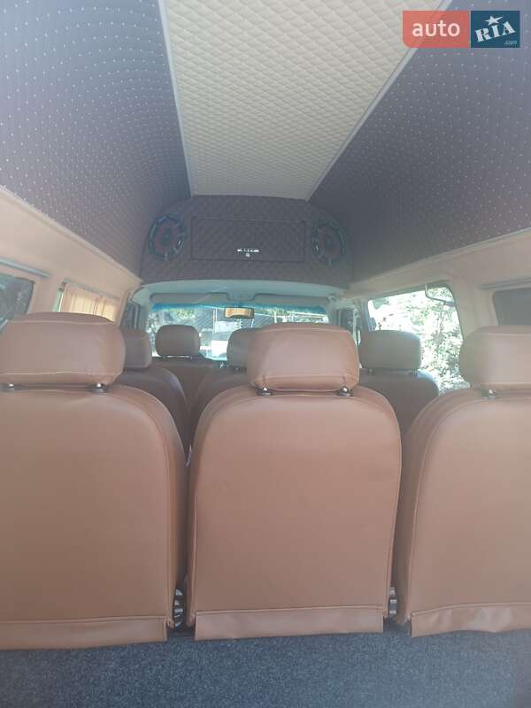 Минивэн Volkswagen Transporter 1999 в Мостиске