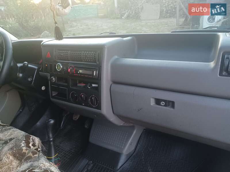 Минивэн Volkswagen Transporter 1999 в Мостиске