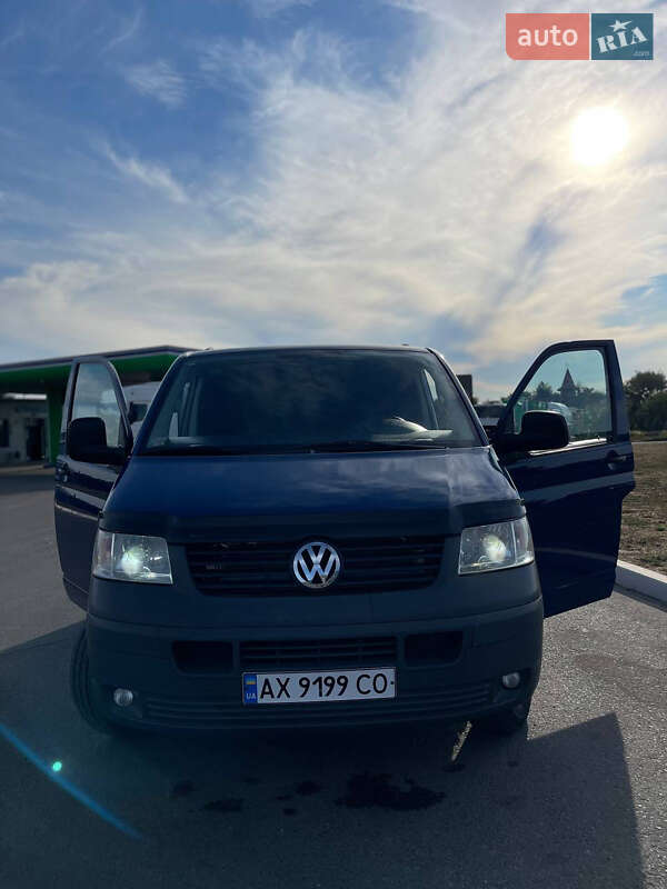 Мінівен Volkswagen Transporter 2009 в Полтаві