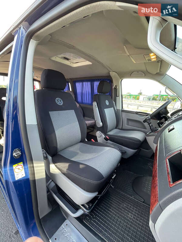Мінівен Volkswagen Transporter 2009 в Полтаві