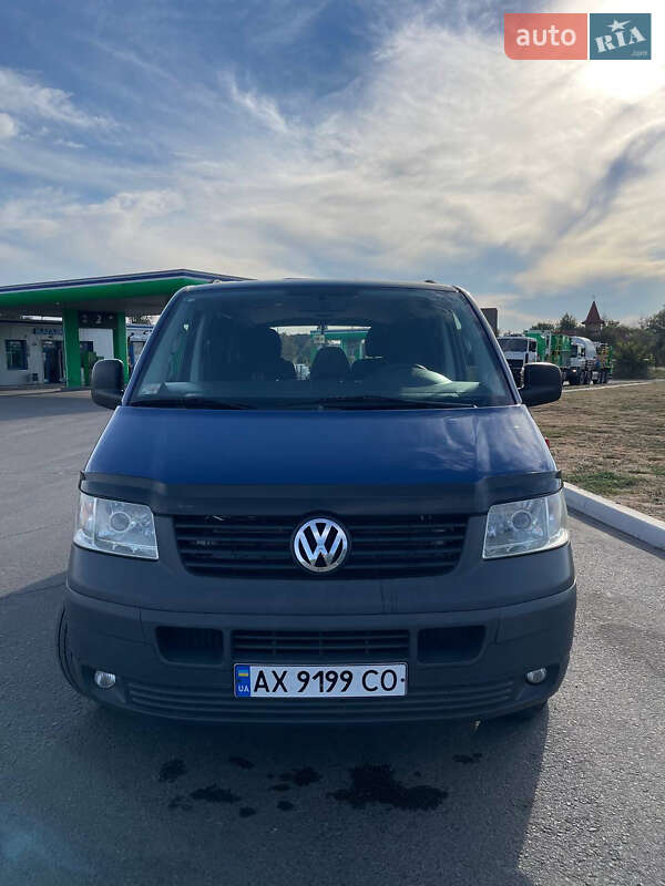 Мінівен Volkswagen Transporter 2009 в Полтаві