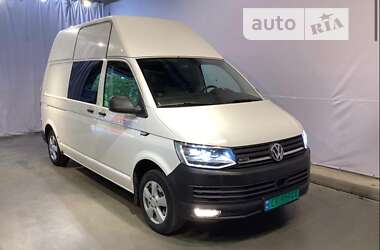 Грузовой фургон Volkswagen Transporter 2018 в Тячеве