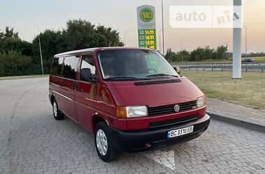 Мінівен Volkswagen Transporter 2000 в Радивиліві