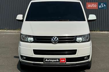 Минивэн Volkswagen Transporter 2014 в 