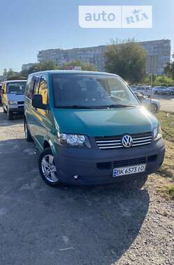 Минивэн Volkswagen Transporter 2004 в Ровно