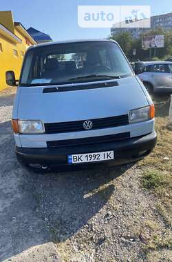 Мінівен Volkswagen Transporter 2001 в Острозі