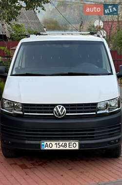 Минивэн Volkswagen Transporter 2016 в 
