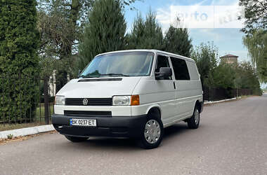 Мінівен Volkswagen Transporter 2001 в Радивиліві