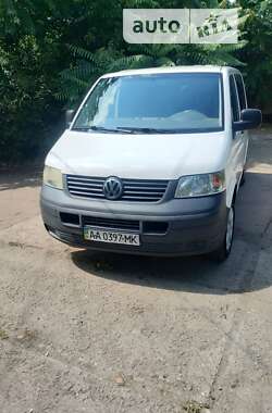 Вантажопасажирський фургон Volkswagen Transporter 2006 в Києві