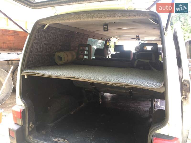 Минивэн Volkswagen Transporter 1998 в Черновцах