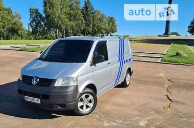 Вантажний фургон Volkswagen Transporter 2008 в Житомирі