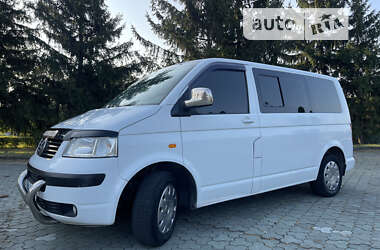 Мінівен Volkswagen Transporter 2004 в Дубні