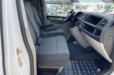 Вантажний фургон Volkswagen Transporter 2018 в Рівному