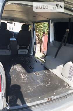 Минивэн Volkswagen Transporter 2012 в 