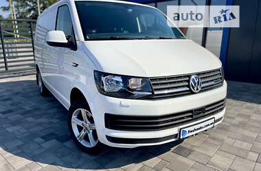 Вантажний фургон Volkswagen Transporter 2018 в Рівному