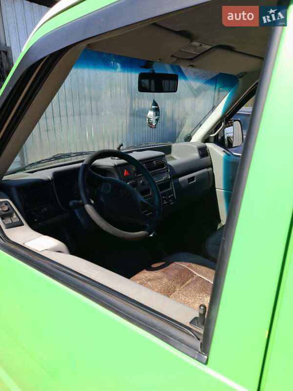 Минивэн Volkswagen Transporter 2000 в Краматорске фото 3 Минивэн Volkswagen Transporter 2000 в Краматорске