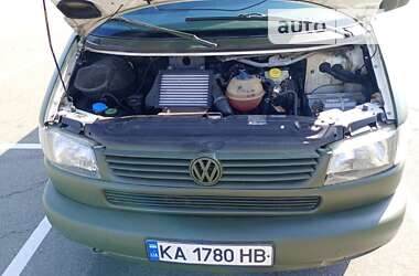 Минивэн Volkswagen Transporter 2000 в Киеве