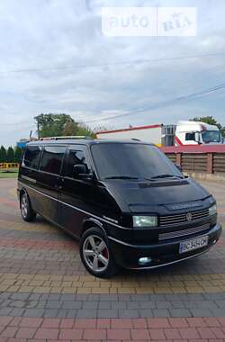 Мінівен Volkswagen Transporter 2002 в Жовкві