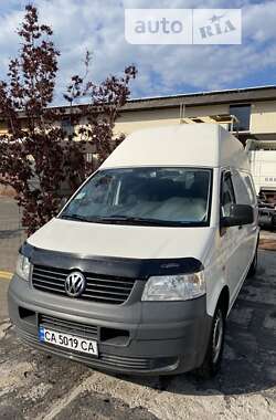 Грузовой фургон Volkswagen Transporter 2006 в Черкассах