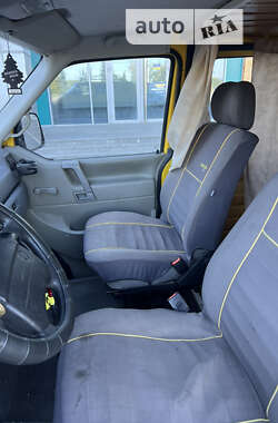 Вантажний фургон Volkswagen Transporter 1997 в 