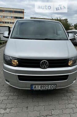 Мінівен Volkswagen Transporter 2013 в Львові