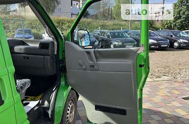 Грузовой фургон Volkswagen Transporter 2001 в 
