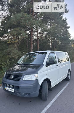 Мінівен Volkswagen Transporter 2006 в Рокитному