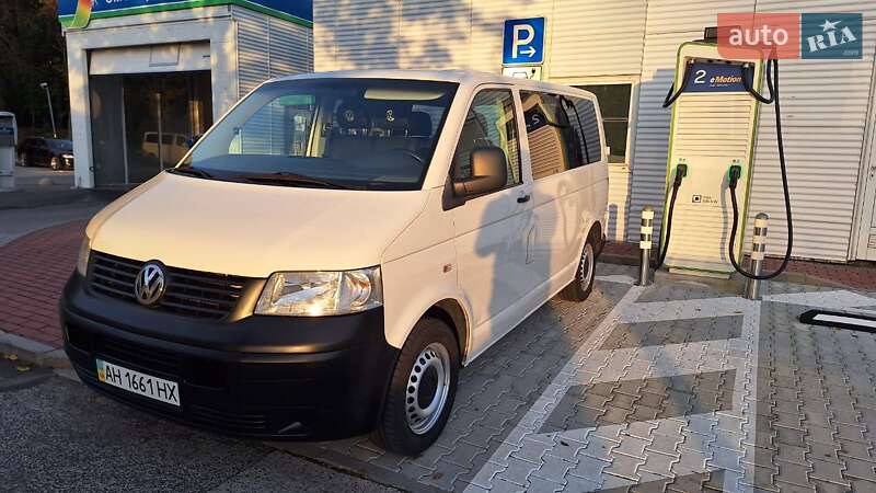 Минивэн Volkswagen Transporter 2008 в Киеве