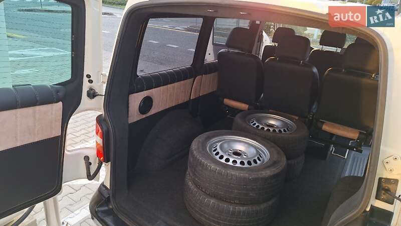 Минивэн Volkswagen Transporter 2008 в Киеве