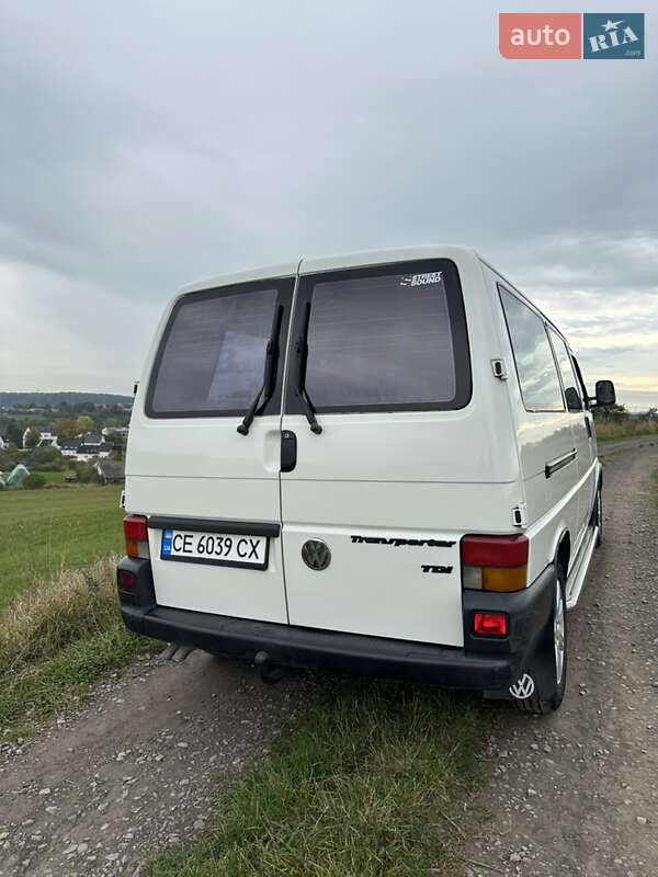 Минивэн Volkswagen Transporter 1999 в Черновцах