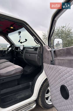 Минивэн Volkswagen Transporter 1999 в 