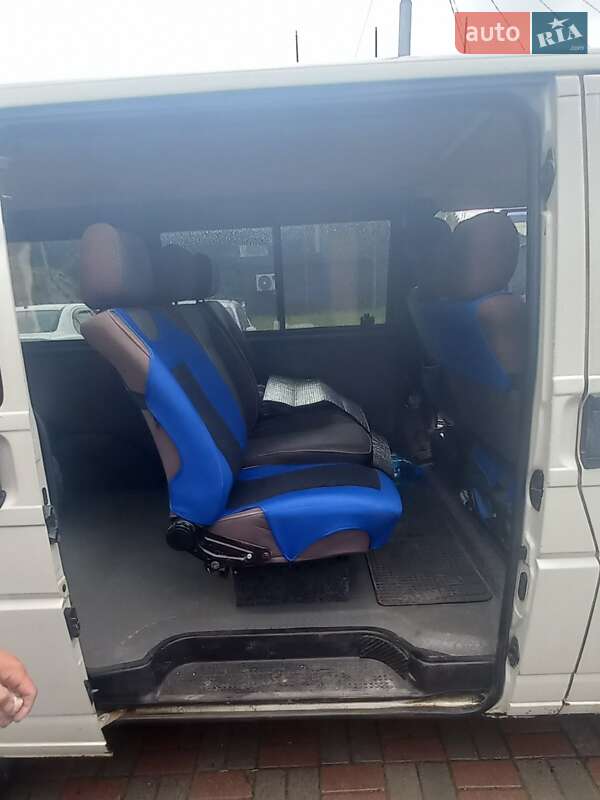 Минивэн Volkswagen Transporter 2003 в Киеве